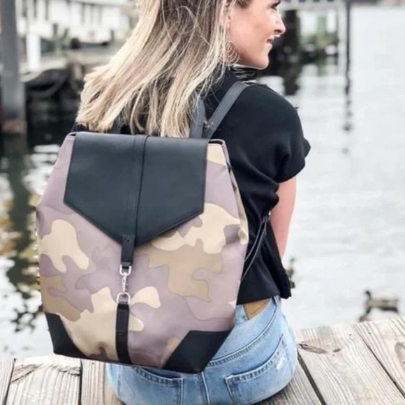 Stella & Dot | Ava Backpack in Camouflage - Picture 6 of 9